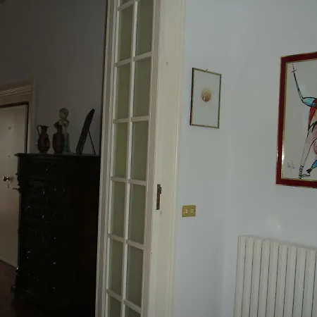 Primo Piano - Dimora Di Prestigio Апартаменты *